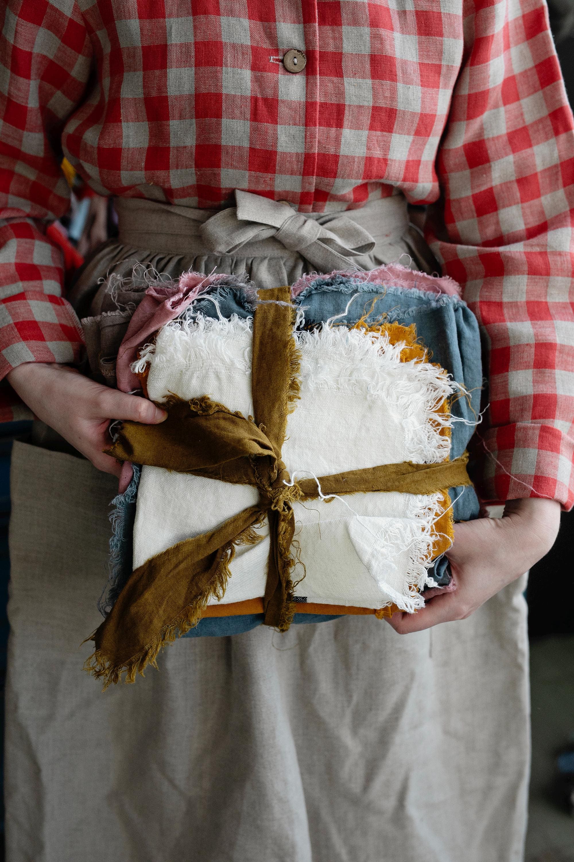 Linen Fabric Remnants Bundle