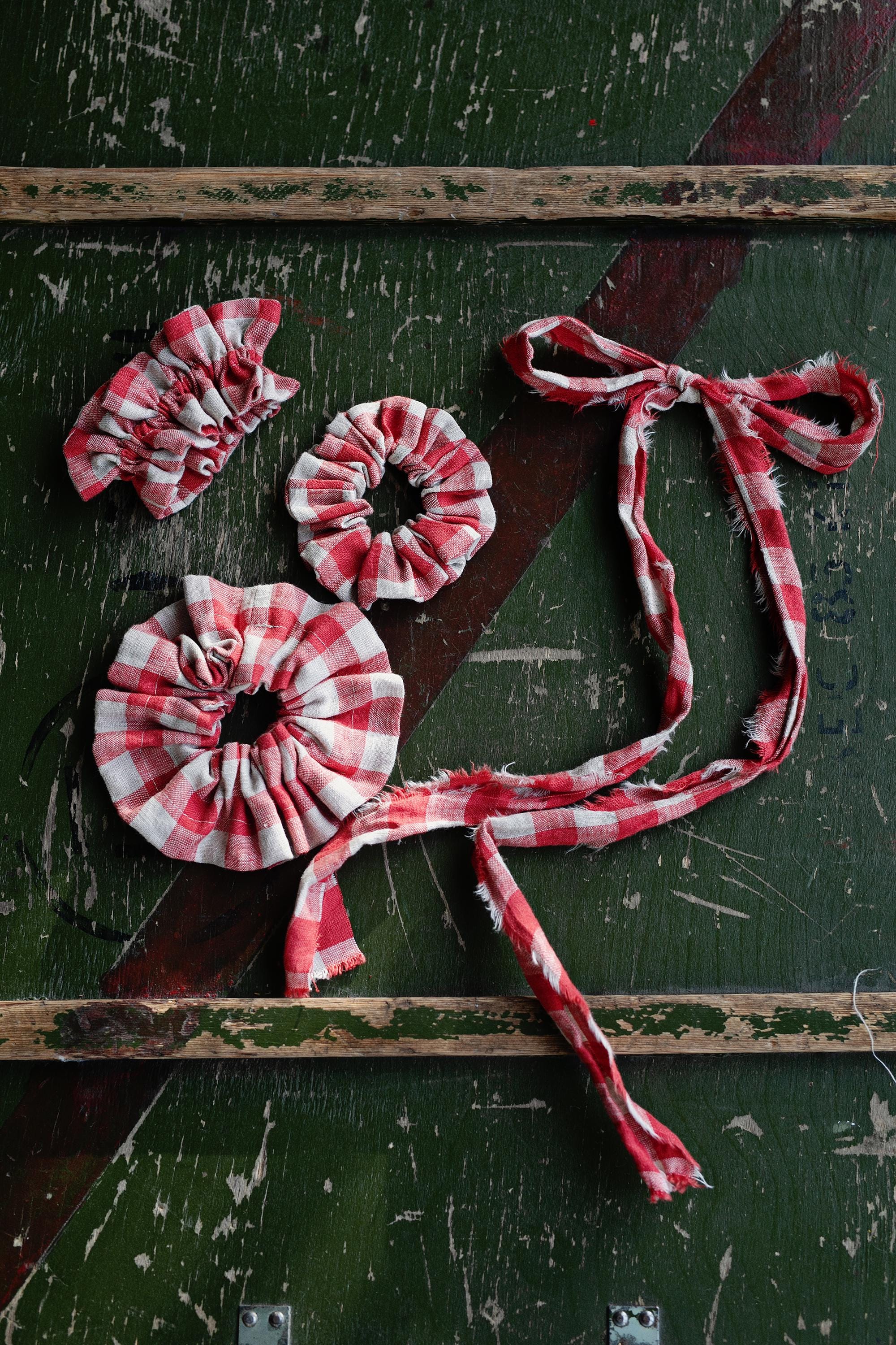 Set of 4 Garden Head Pieces