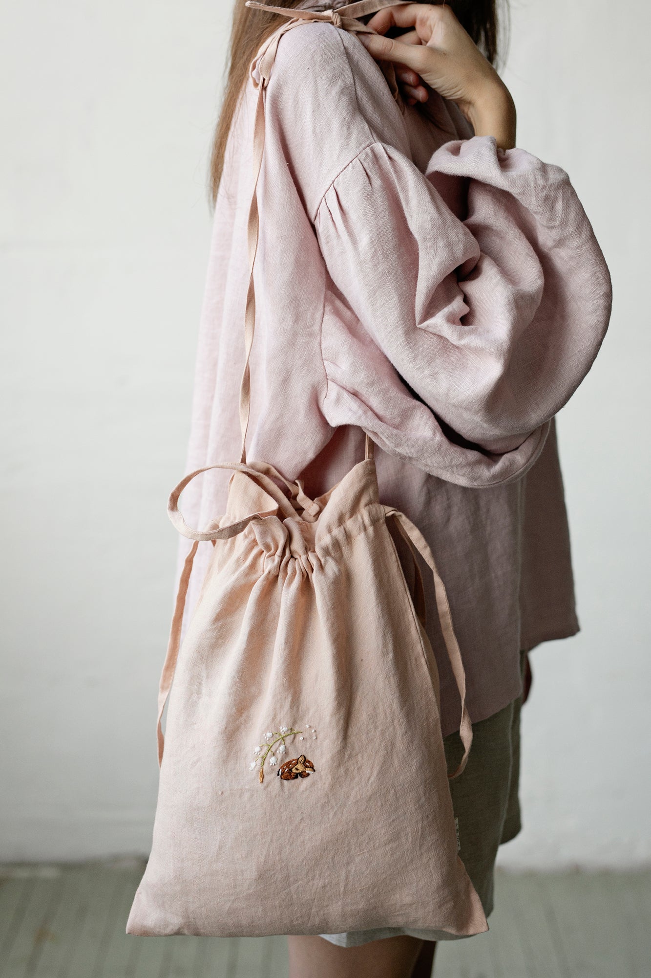 Fawn and Lily of the Valley Crossbody Linen Bag with Handles