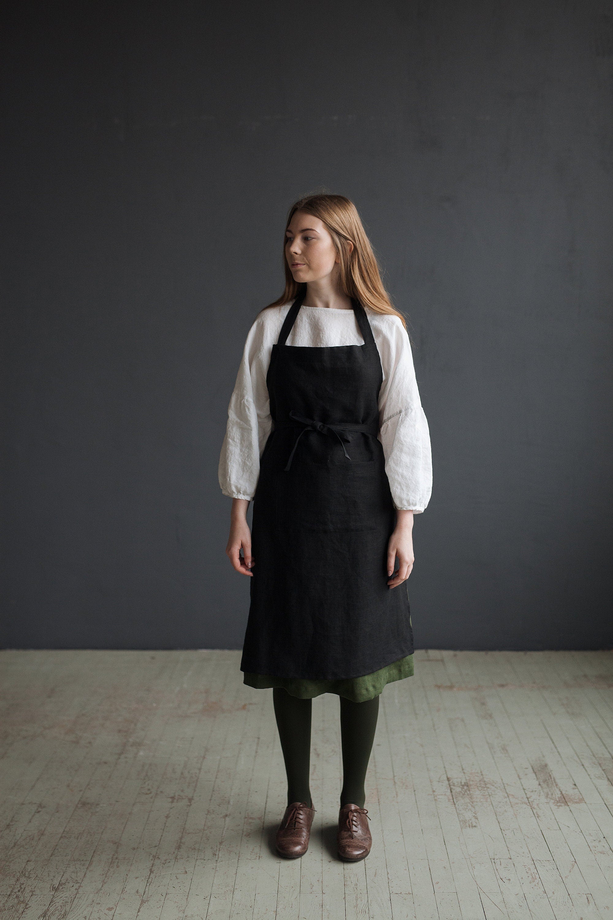 Black Traditional Linen Apron