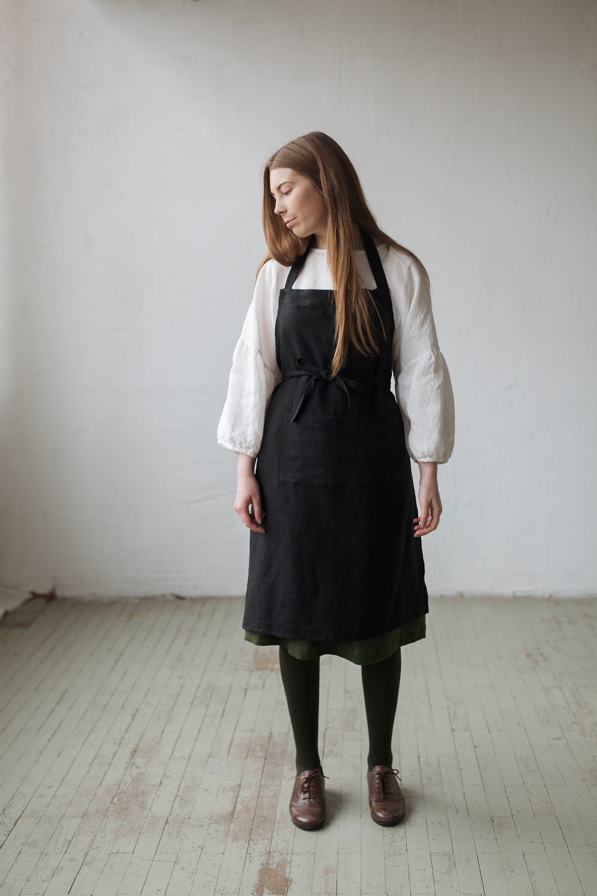 Black Traditional Linen Apron