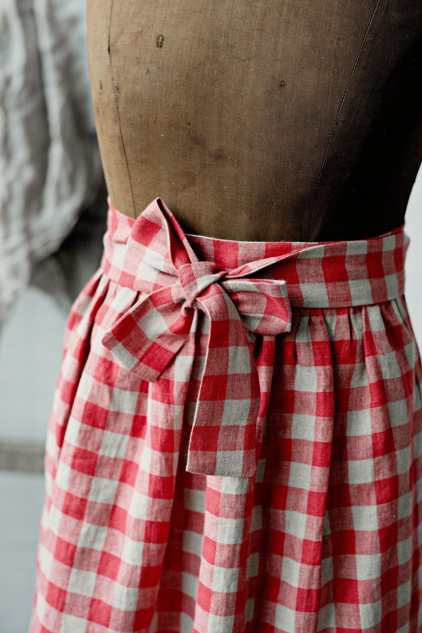 Garden Festive Apple Linen Apron