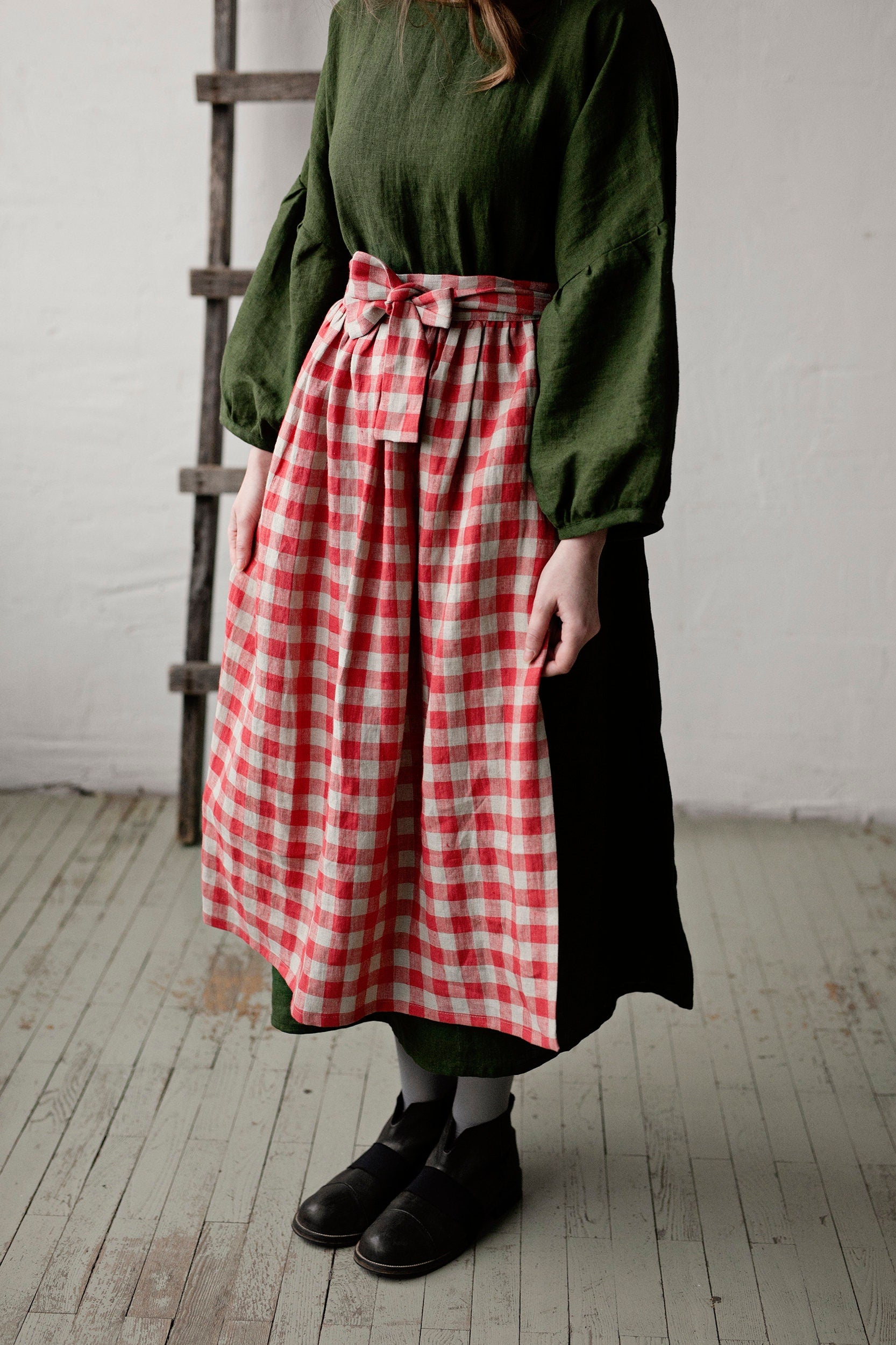 Garden Festive Apple Linen Apron