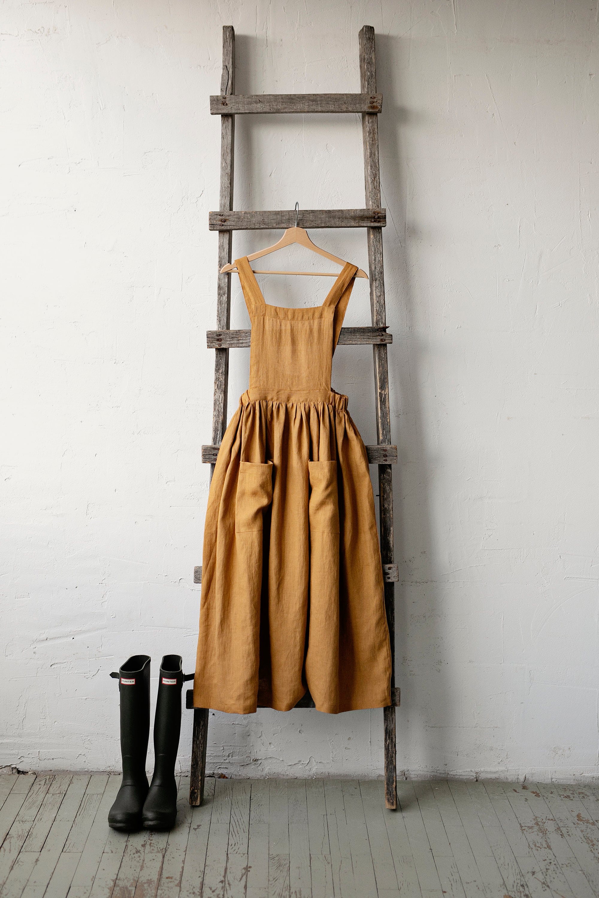 Mustard Cottage Linen Dress allthebeautifullinen Mustard Cottage Linen Dress allthebeautifullinen