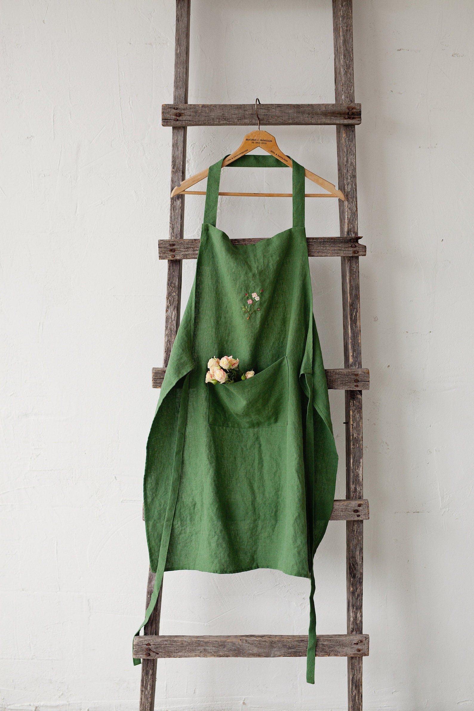 Apple Green Traditional Linen Apron