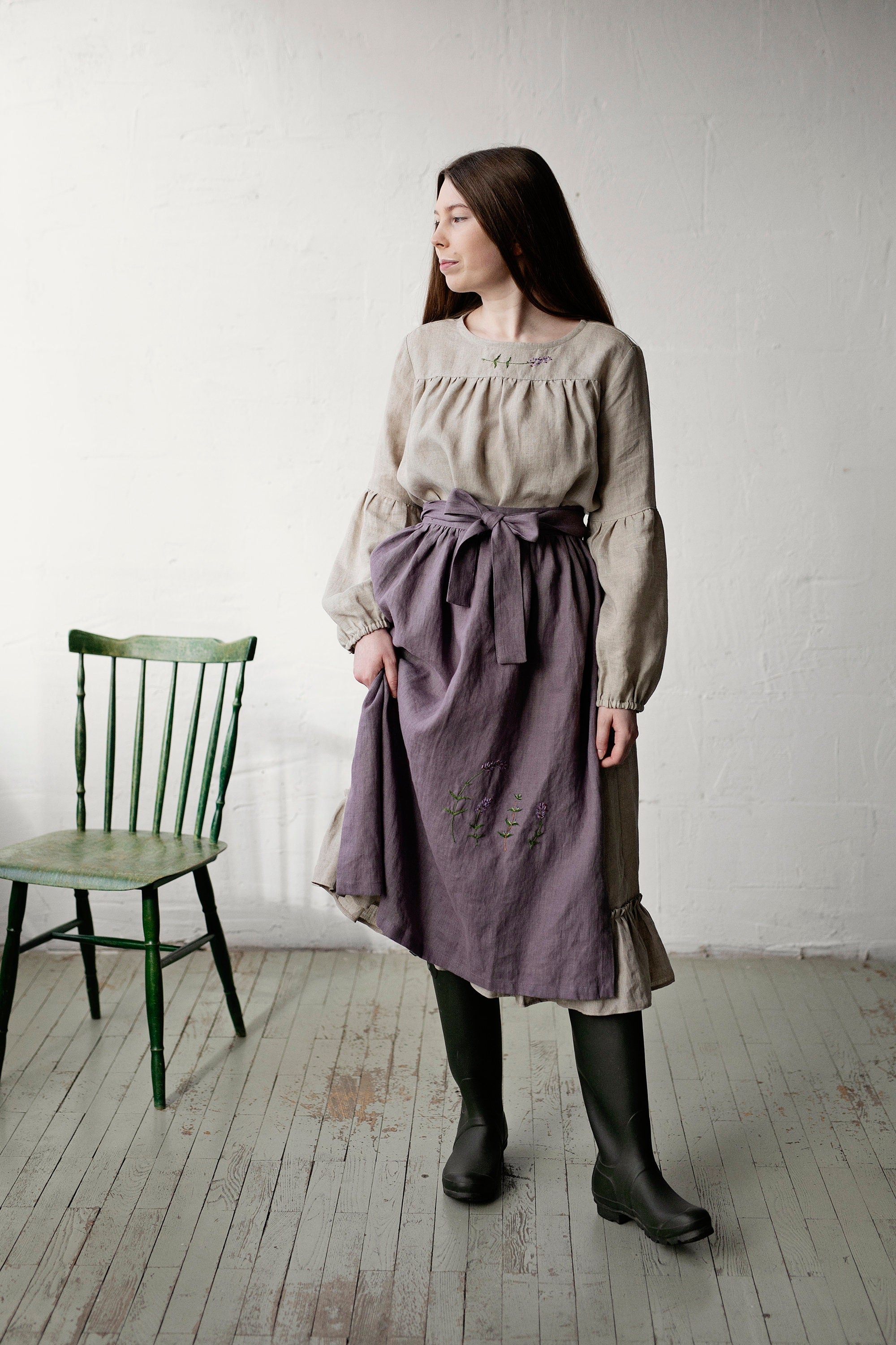 Mauve Apple Linen Apron