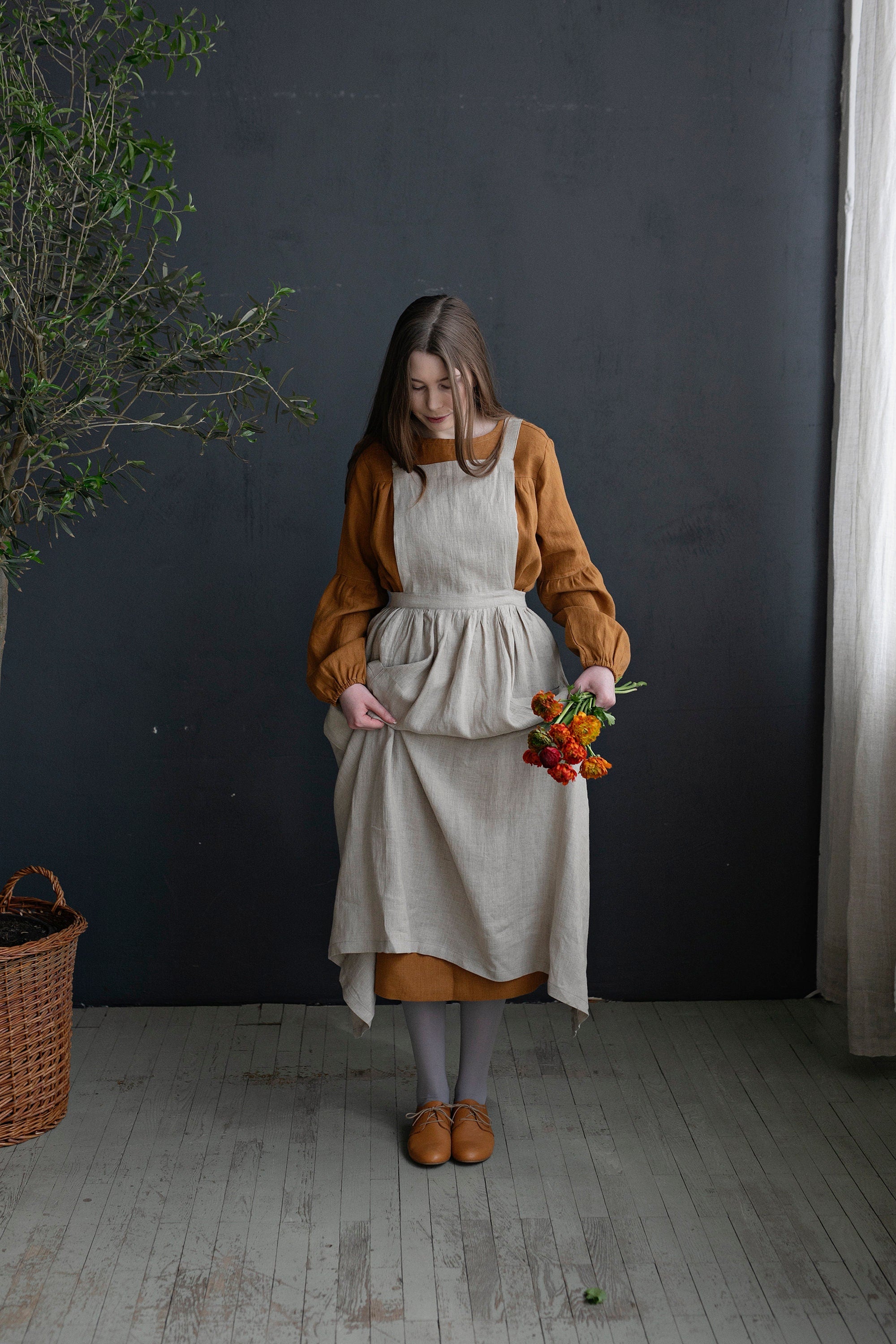 Natural Long Cross Back Linen Pinafore