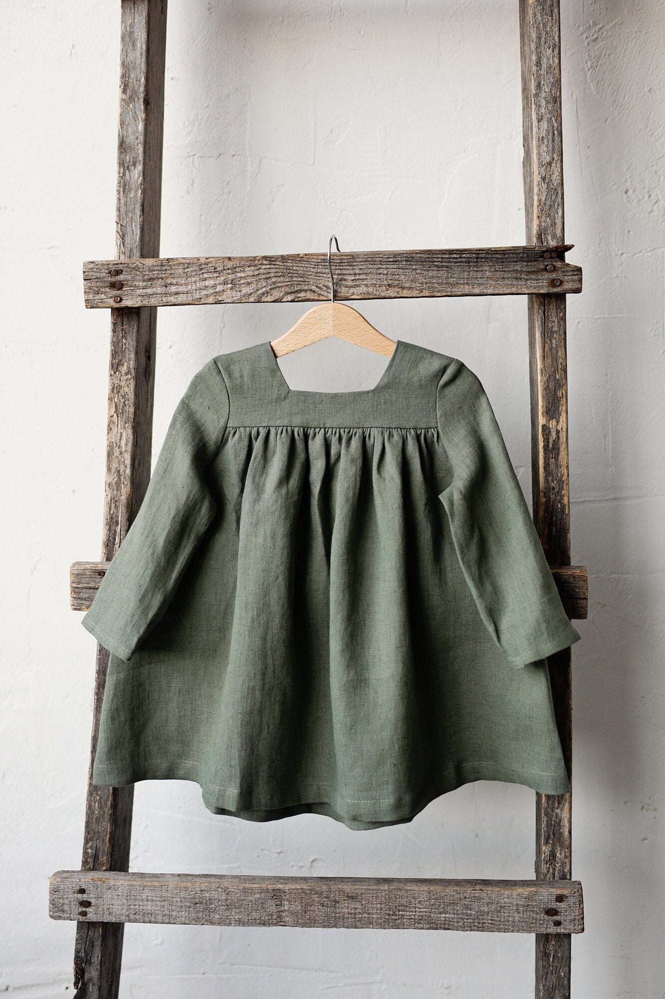 Sage Classic Linen Dress allthebeautifullinen Sage Classic Linen Dress allthebeautifullinen