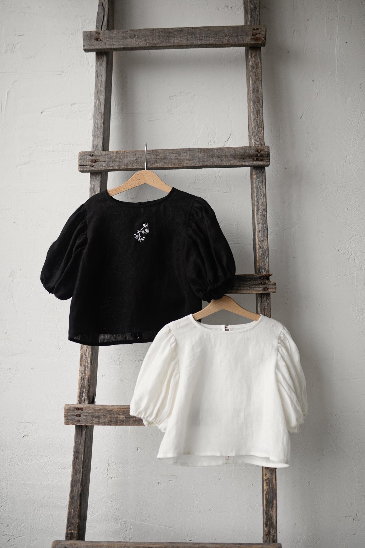 Black Linen Puff Sleeve Top