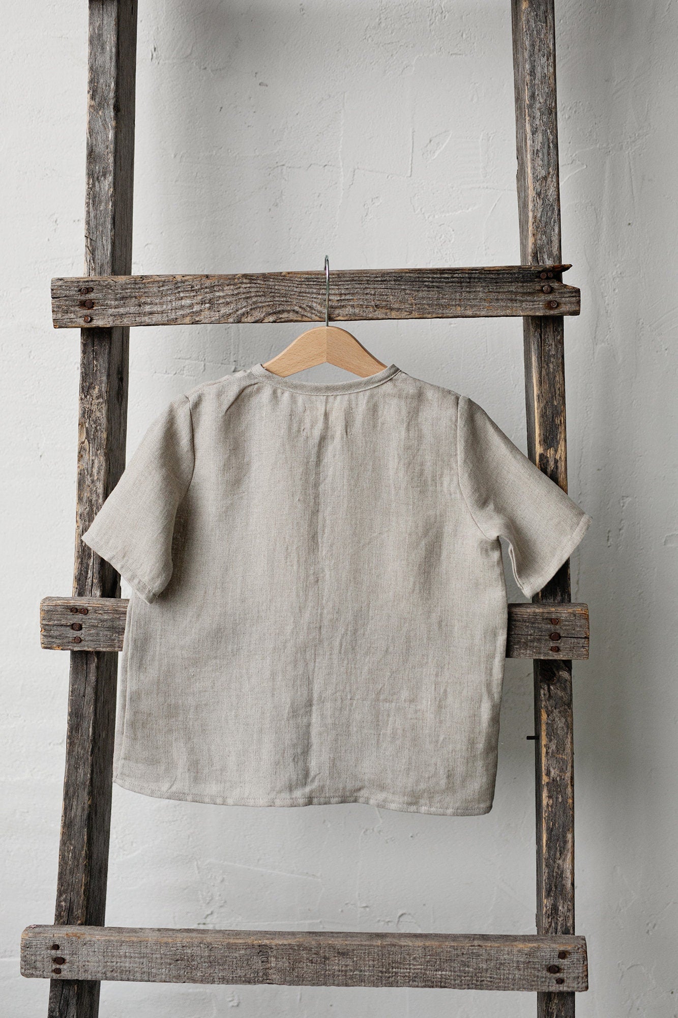 Natural Short Sleeve Classic Linen Shirt, Size 4-5 years, Dalmatian &amp; hot air balloon embroidery