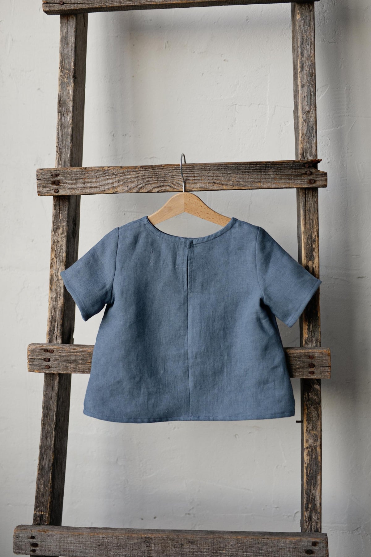 Dusty Blue Linen T-Shirt, 3-4 years (STOCK)