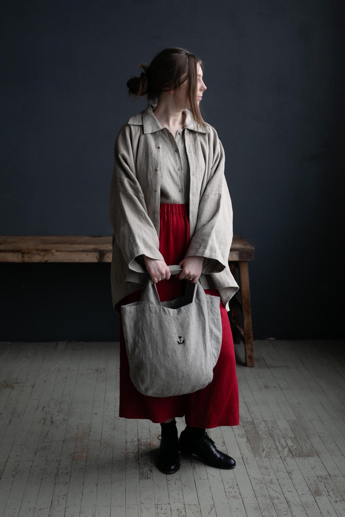 B&amp;W Stripe Small Round Linen Bag