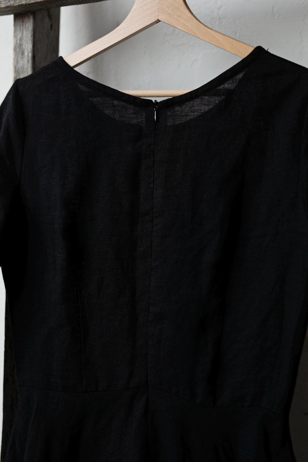 Black Midi Fitted Linen Dress
