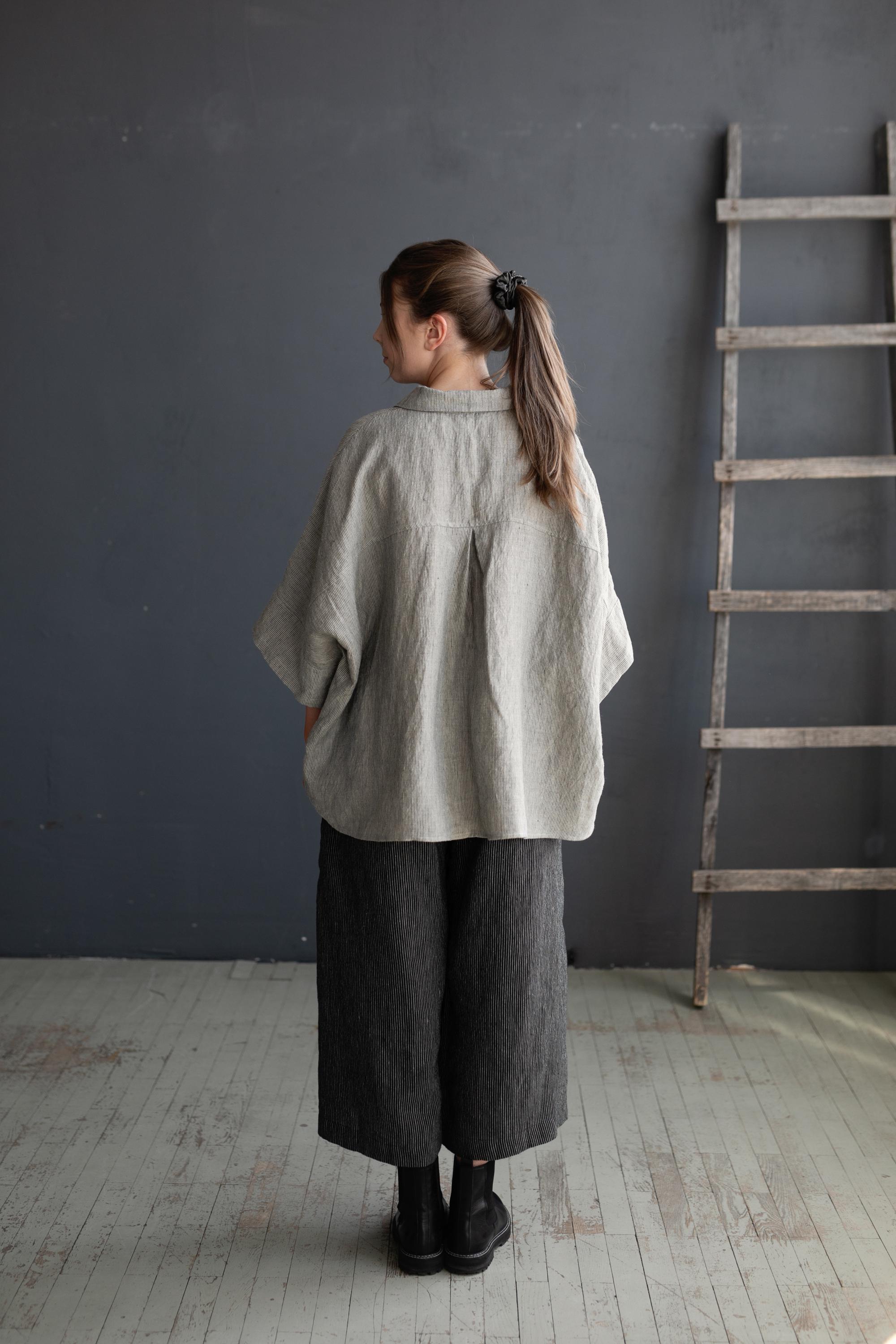 B&amp;W Stripe 3/4 Linen Shirt