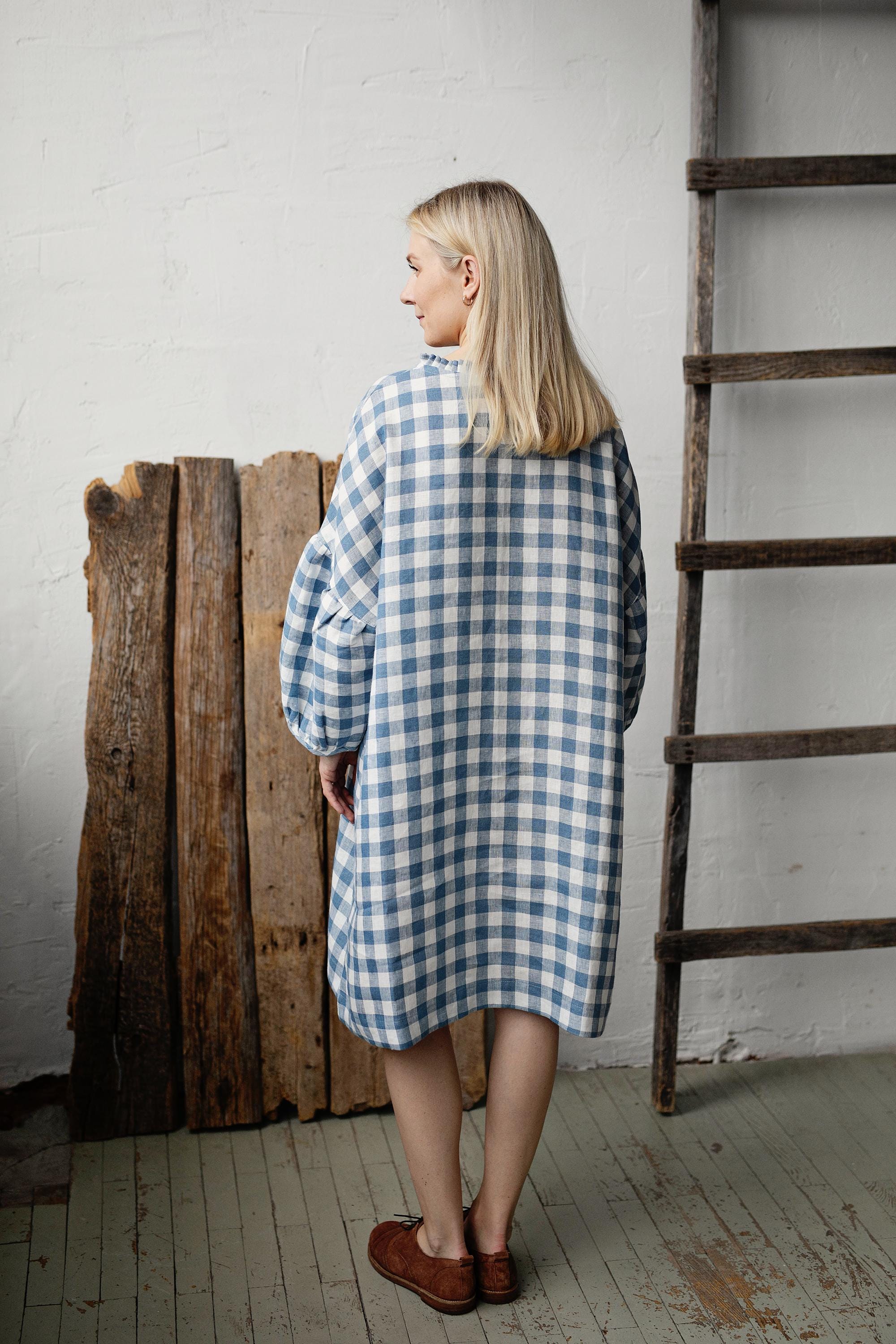 Aquamarine Daisy Linen Dress