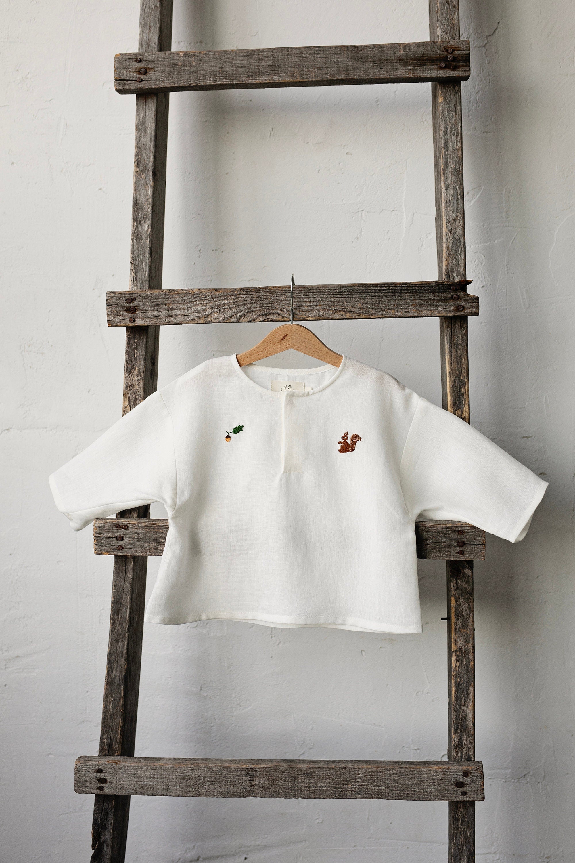 White Long Sleeve V Neck Linen Shirt