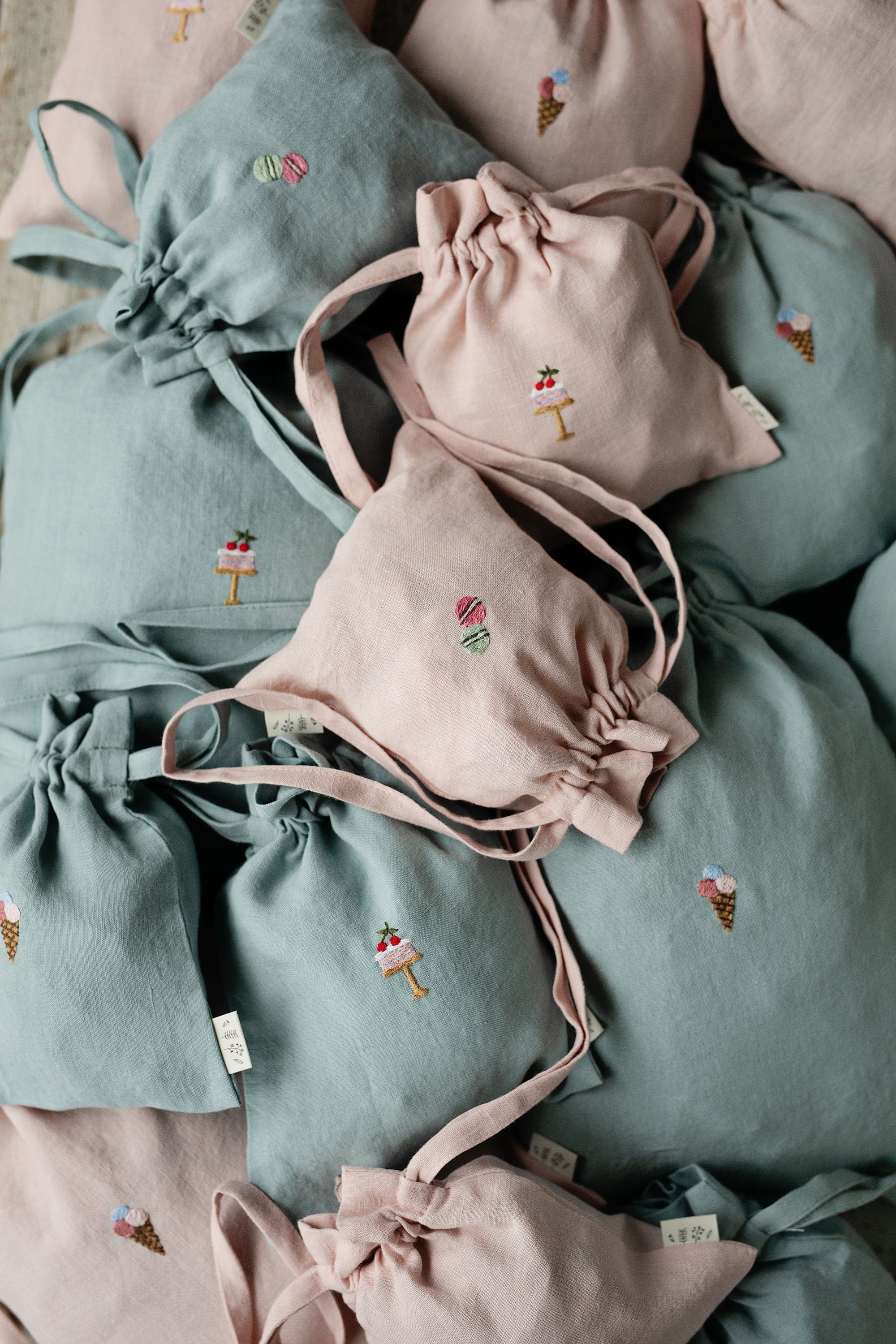 Ice Cream Pastel Pink Linen Pouch Bag