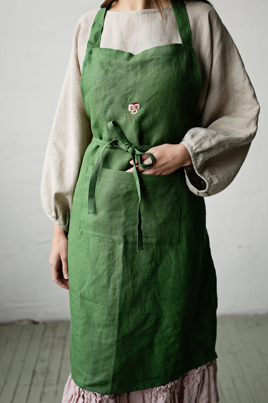 Apple Green Traditional Apron