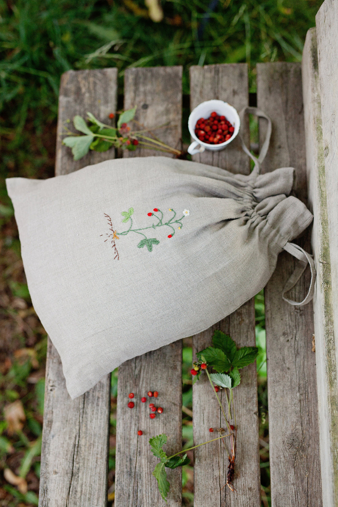 Wild Strawberry Pouch Bag