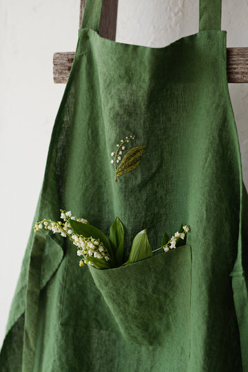 Apple Green Traditional Apron