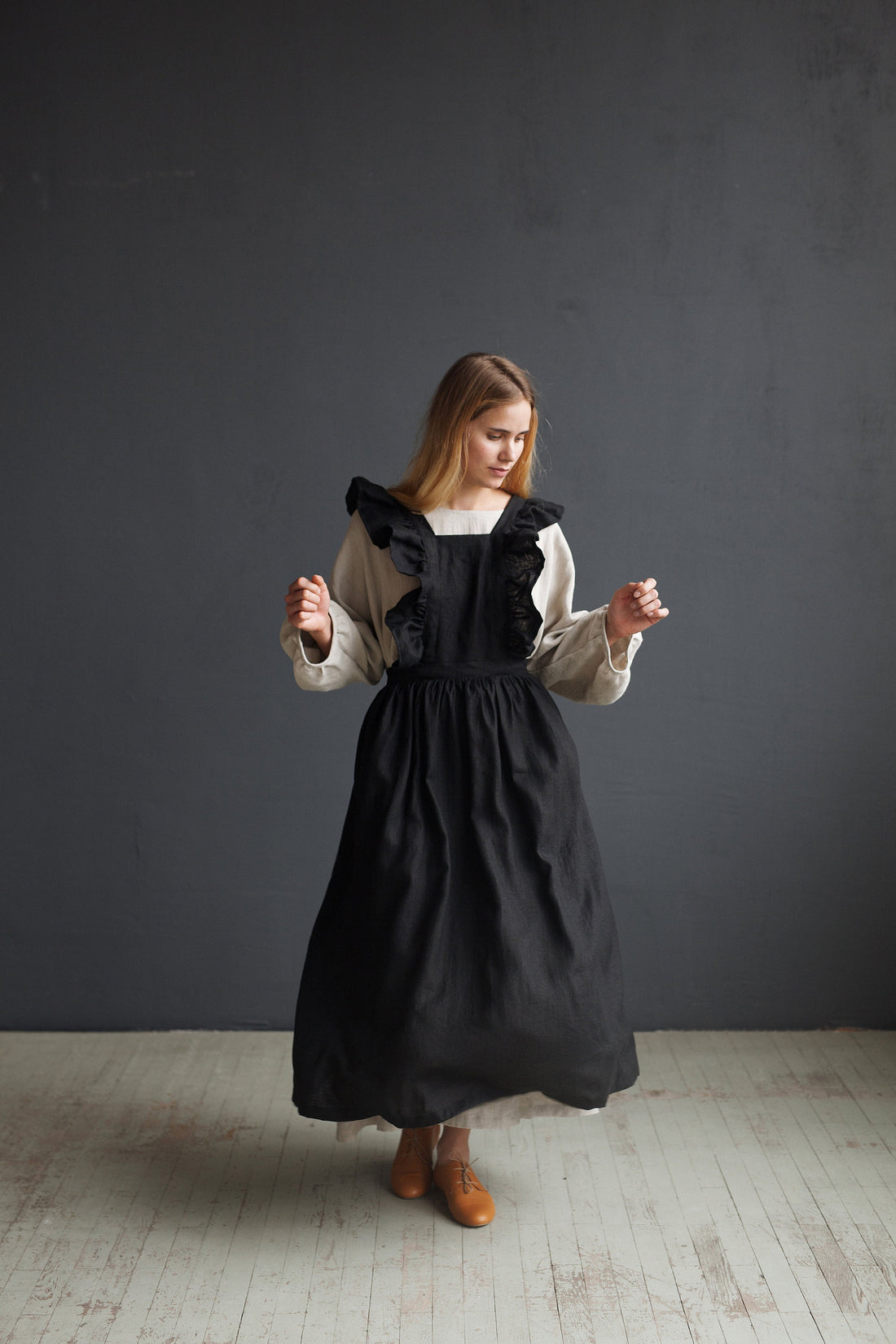 Black Long Vintage Apron