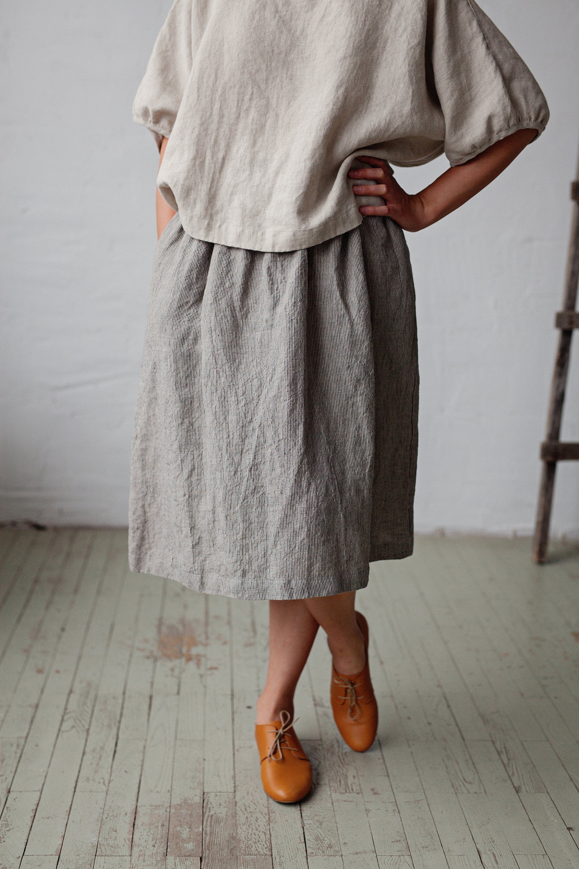 B&amp;W Stripe Classic Midi Linen Skirt