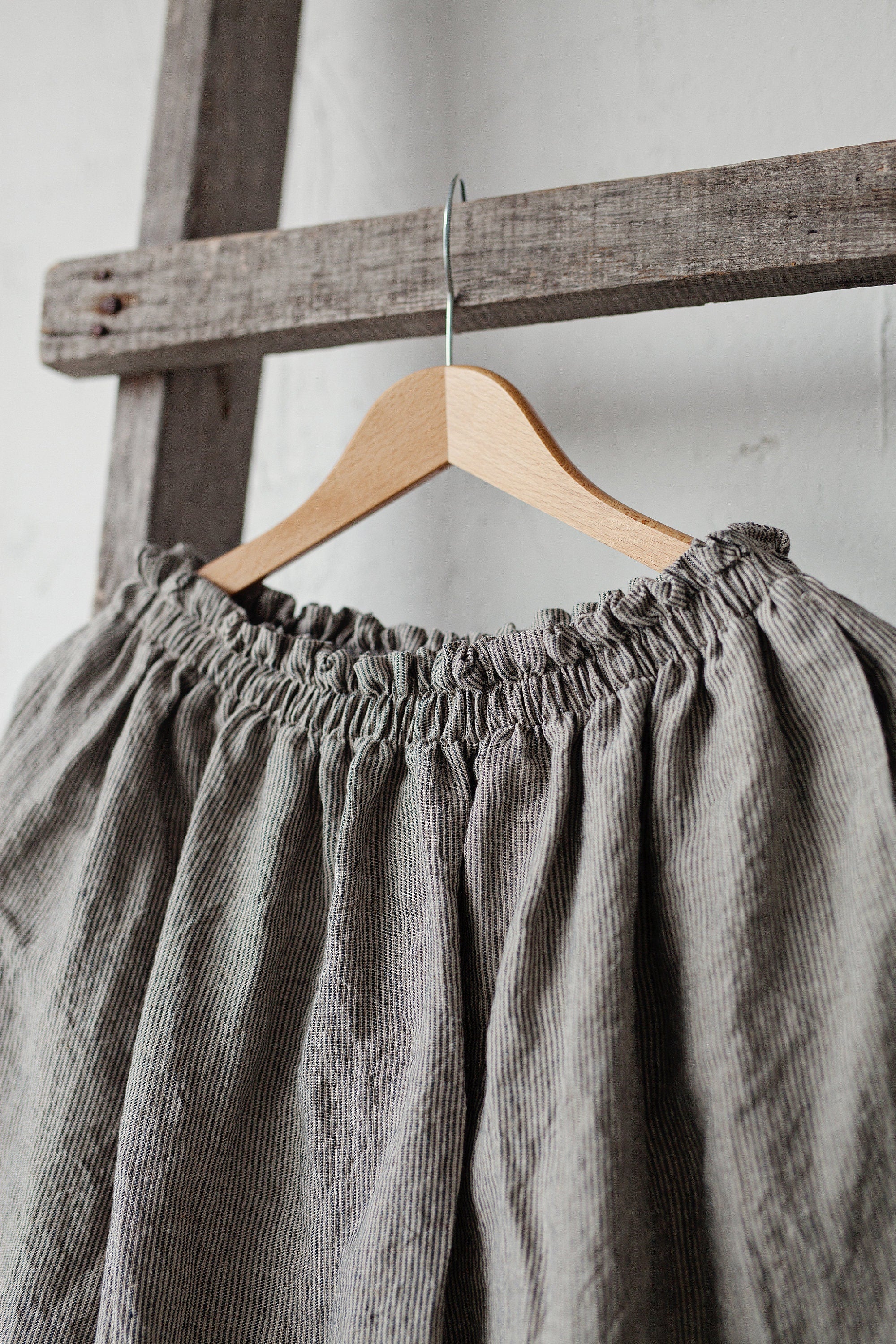 B&amp;W Stripe Classic Midi Linen Skirt