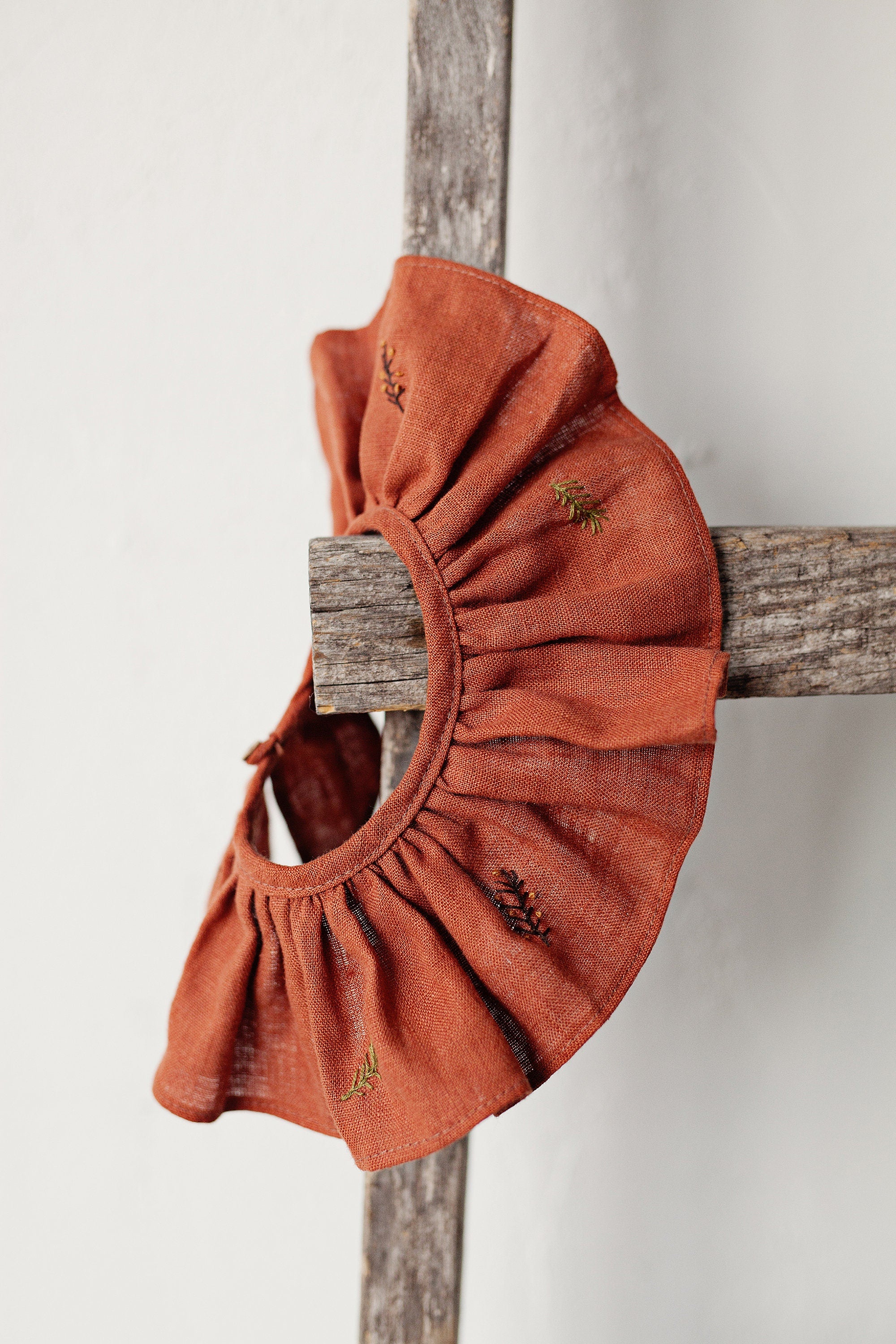 Rust Ruffle Linen Collar with Branches – allthebeautifullinen