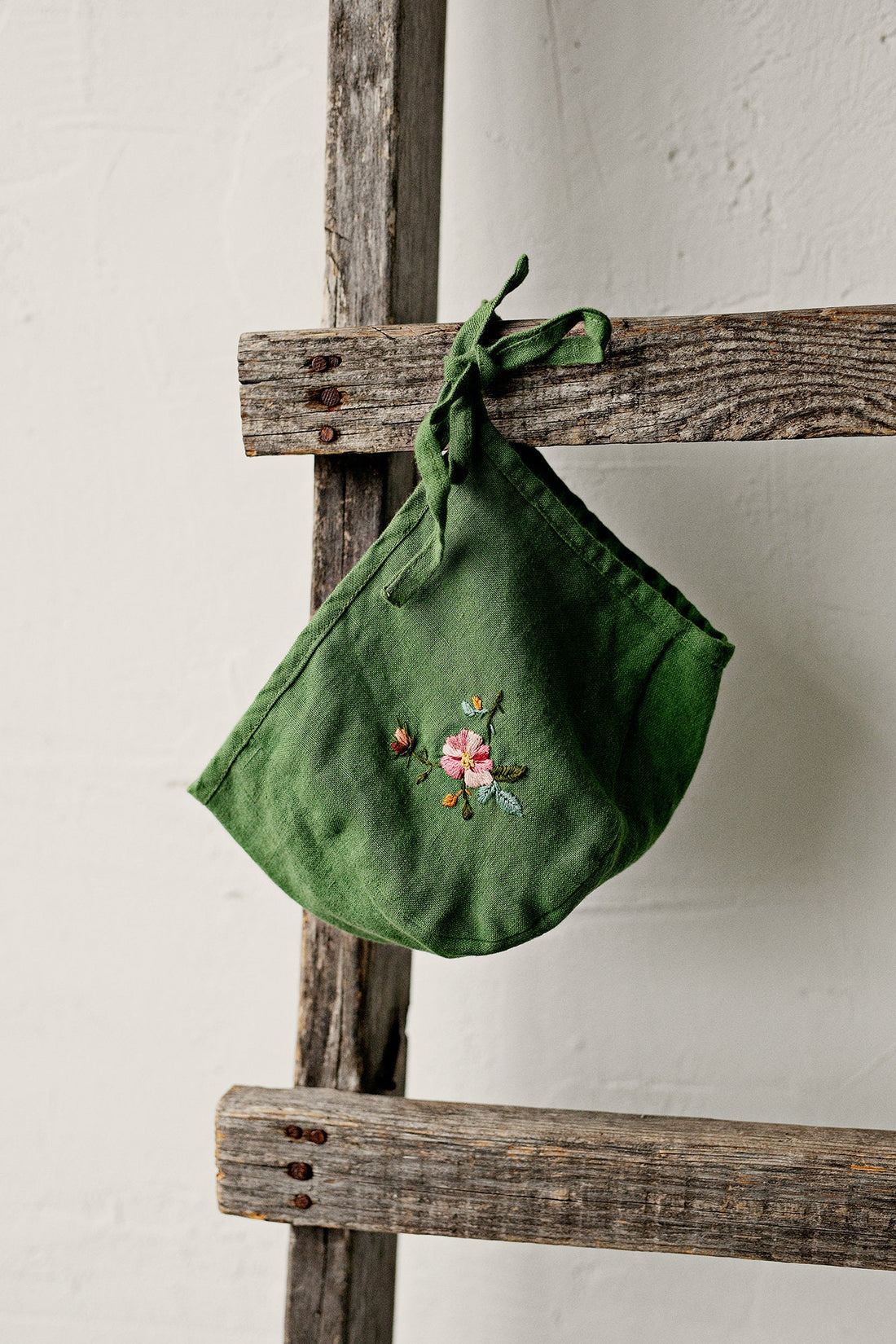 Apple Green Classic Bonnet