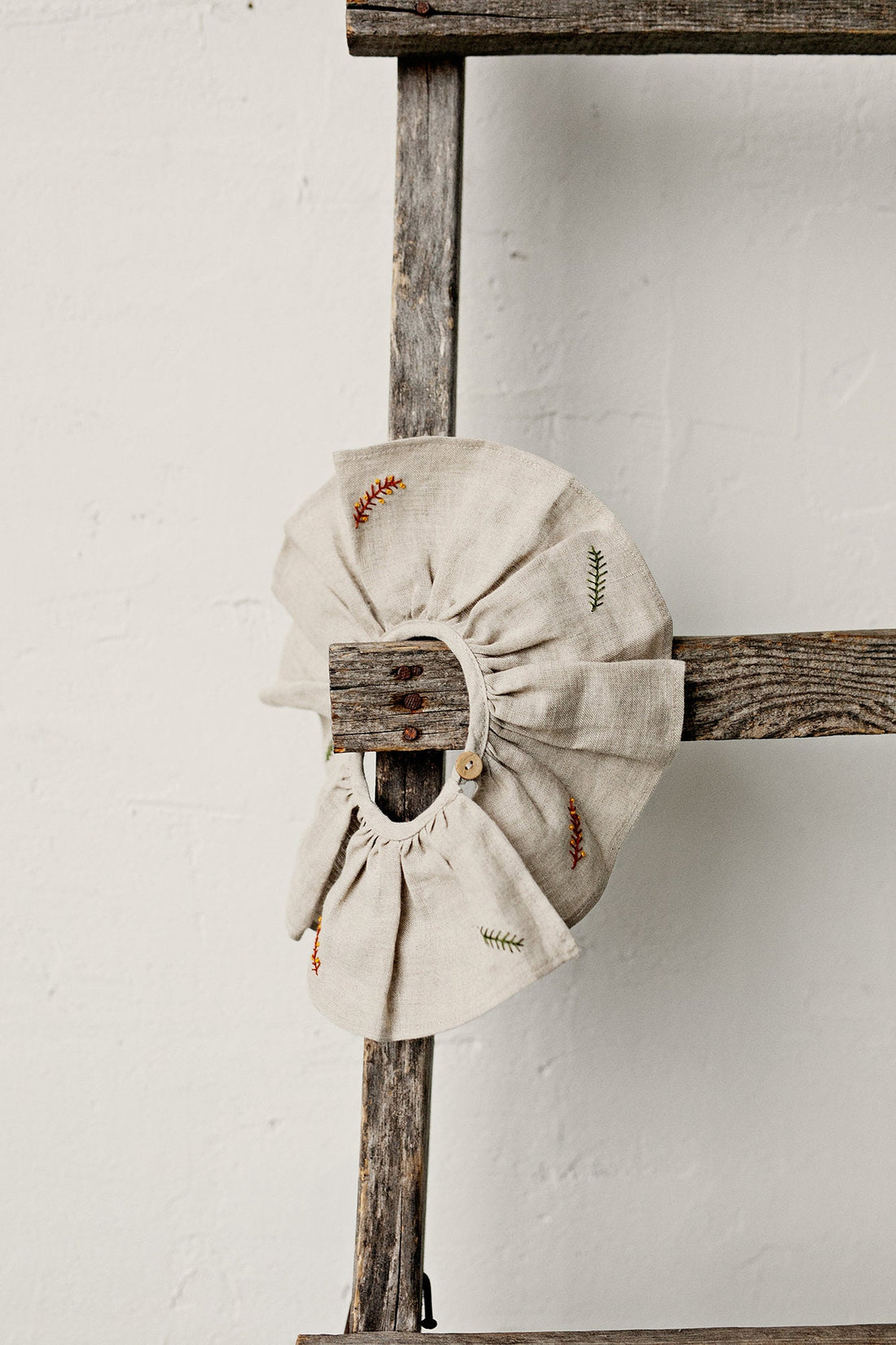 Natural Ruffle Collar with Branches