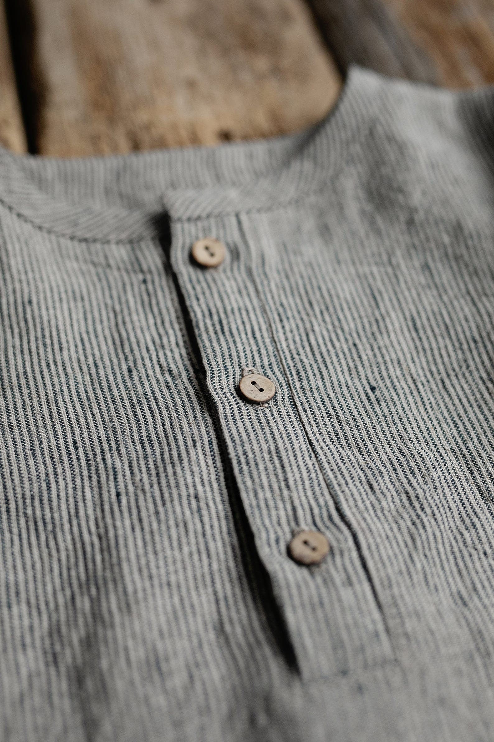 B&amp;W Stripe Long Sleeve Button Linen Shirt