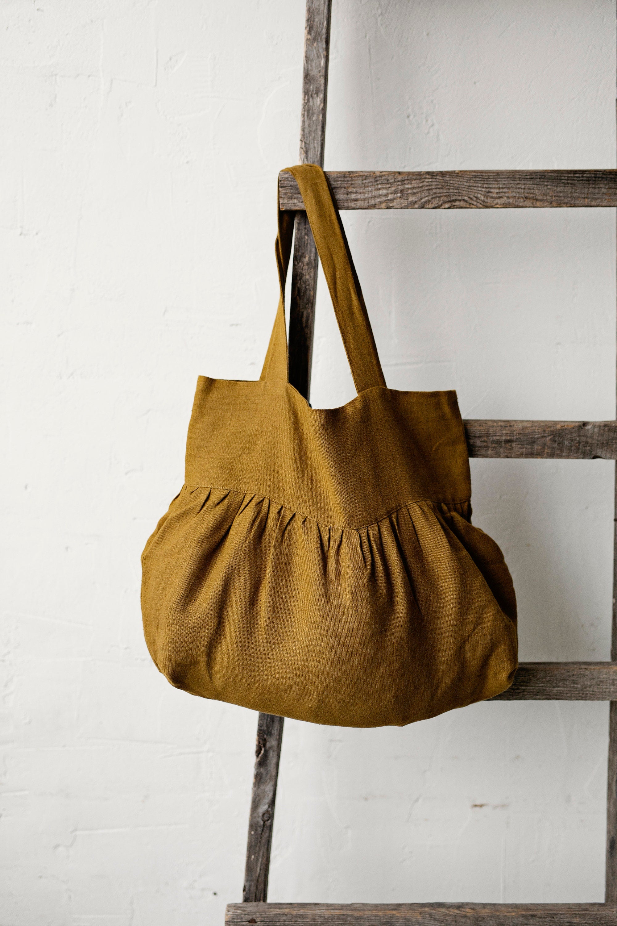 Amber Sunday Linen Bag