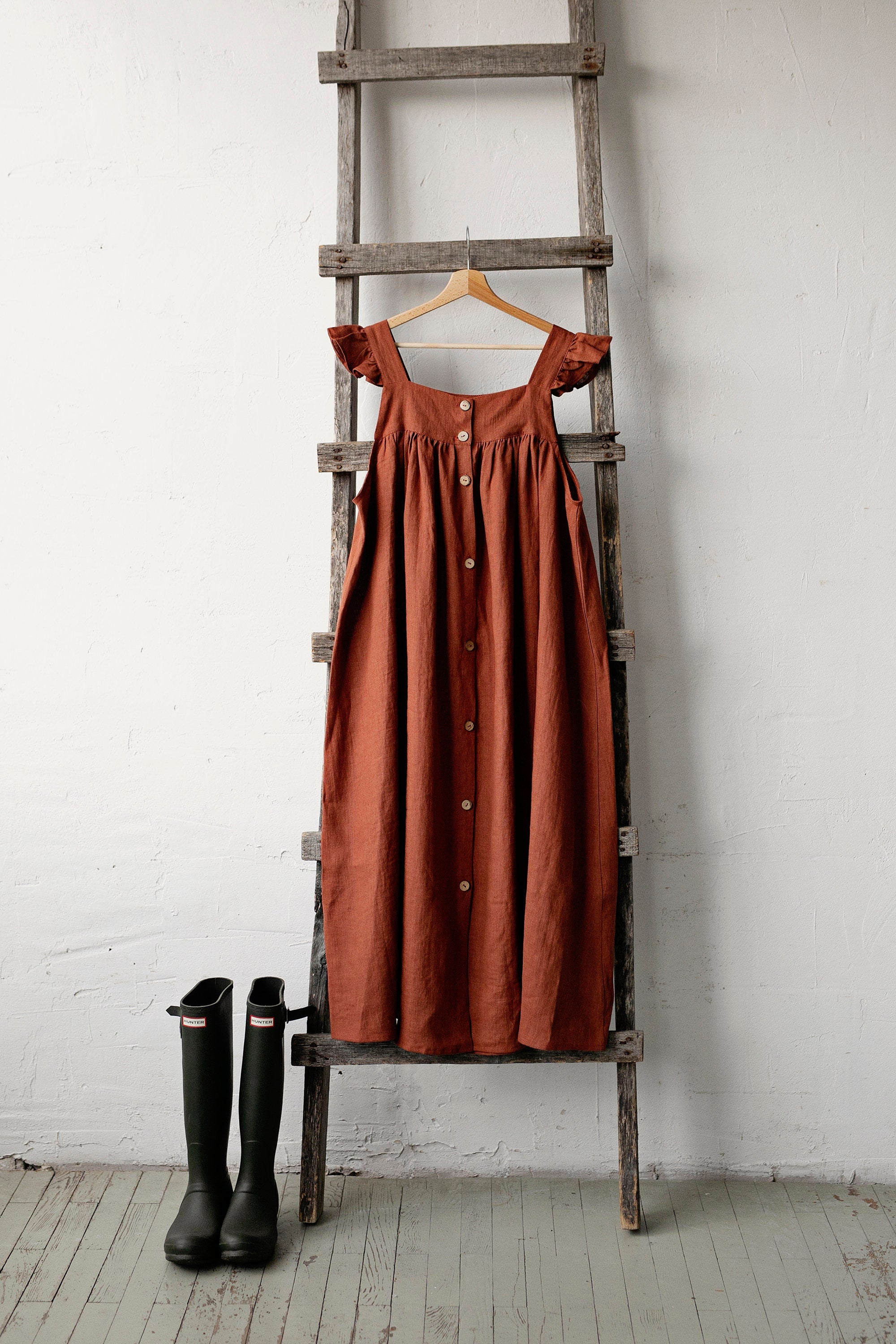 Rust Prairie Linen Dress – allthebeautifullinen