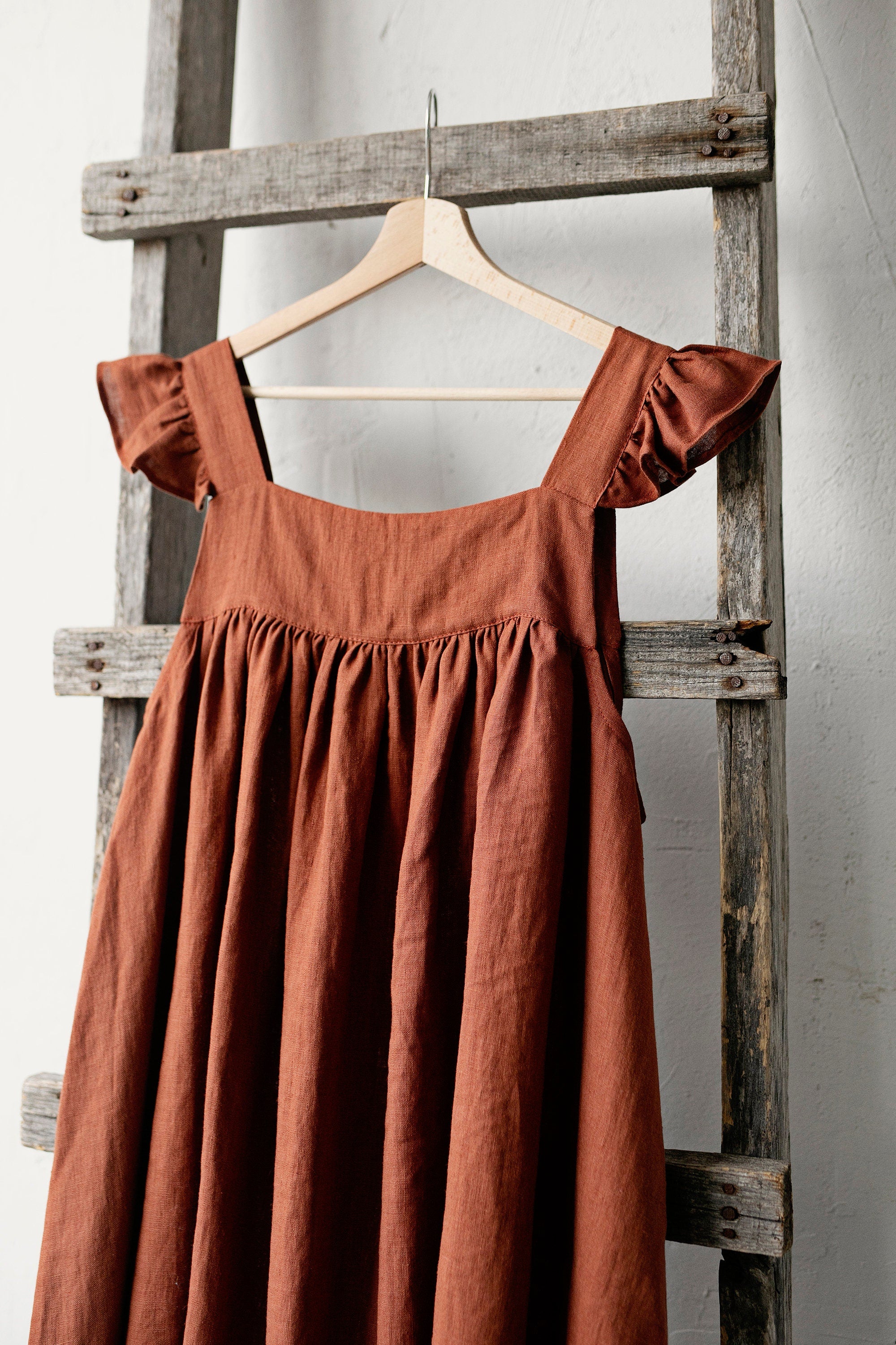 Rust Prairie Linen Dress – allthebeautifullinen