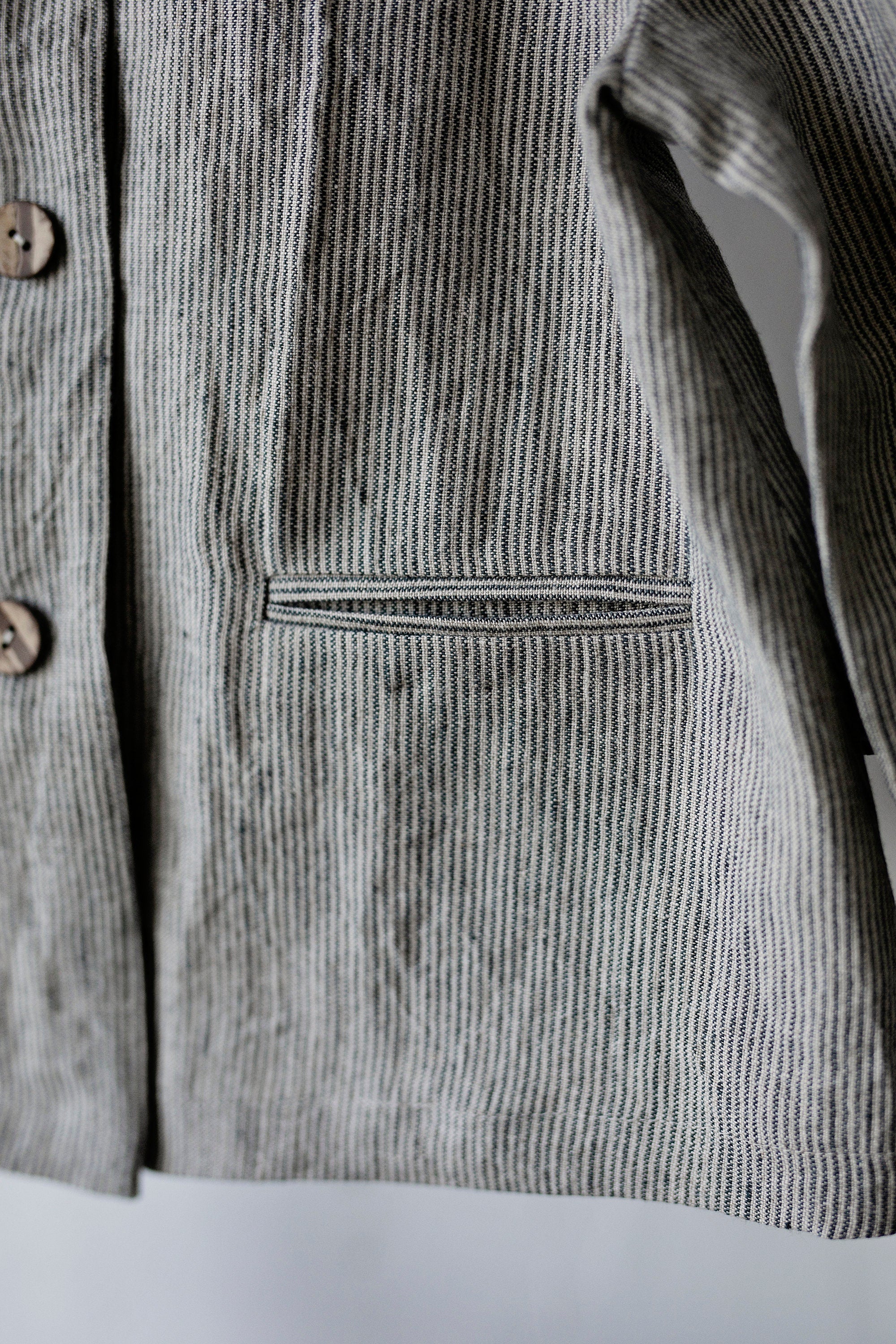B&amp;W Stripe Peter Pan Linen Collar Linen Jacket