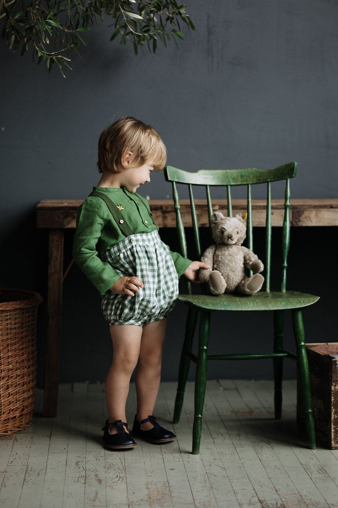 Farm &amp; Forest Green Autumn Linen Shorts with Suspenders