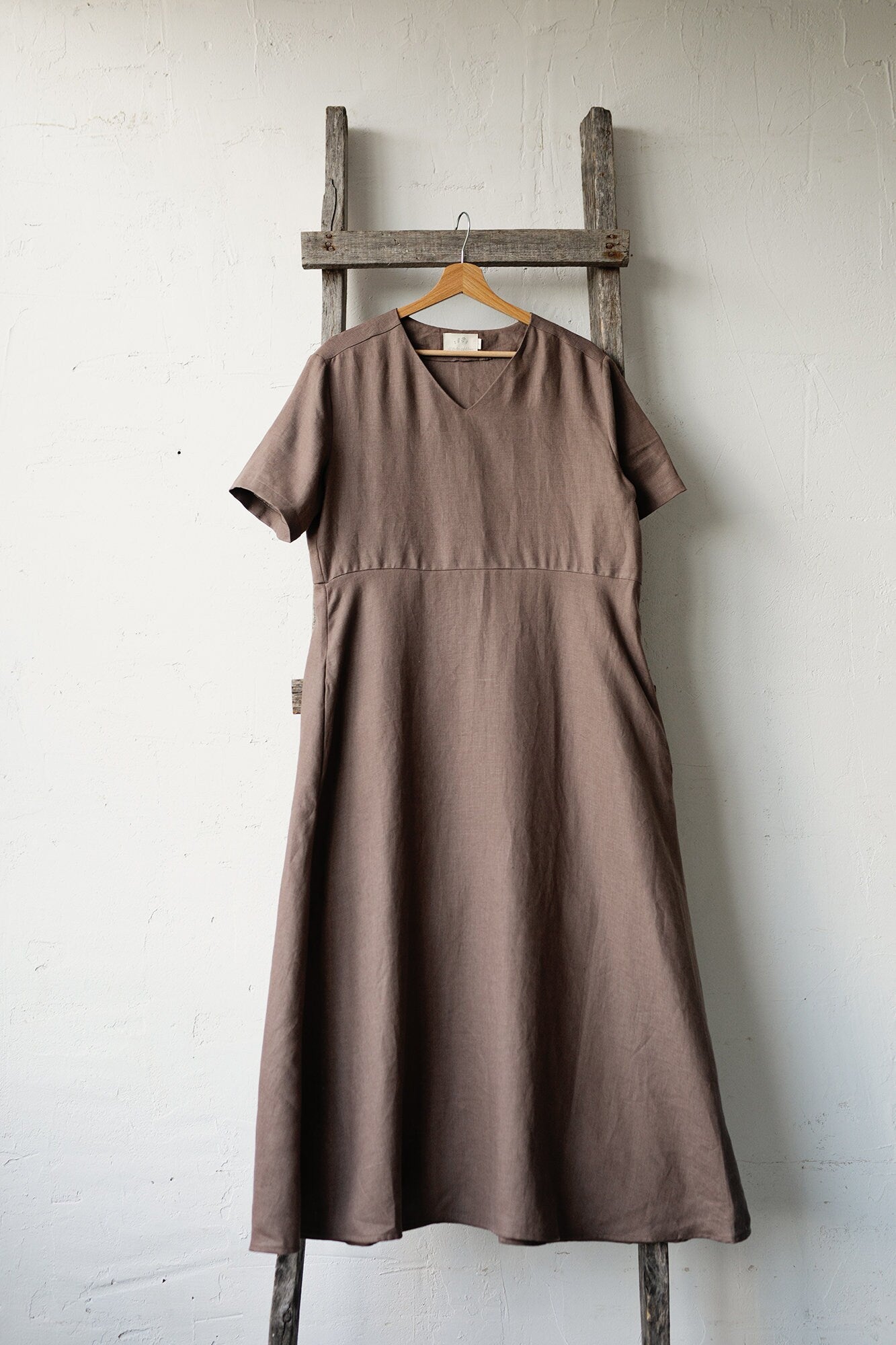 Cacao Short Sleeve Daiva Linen Dress