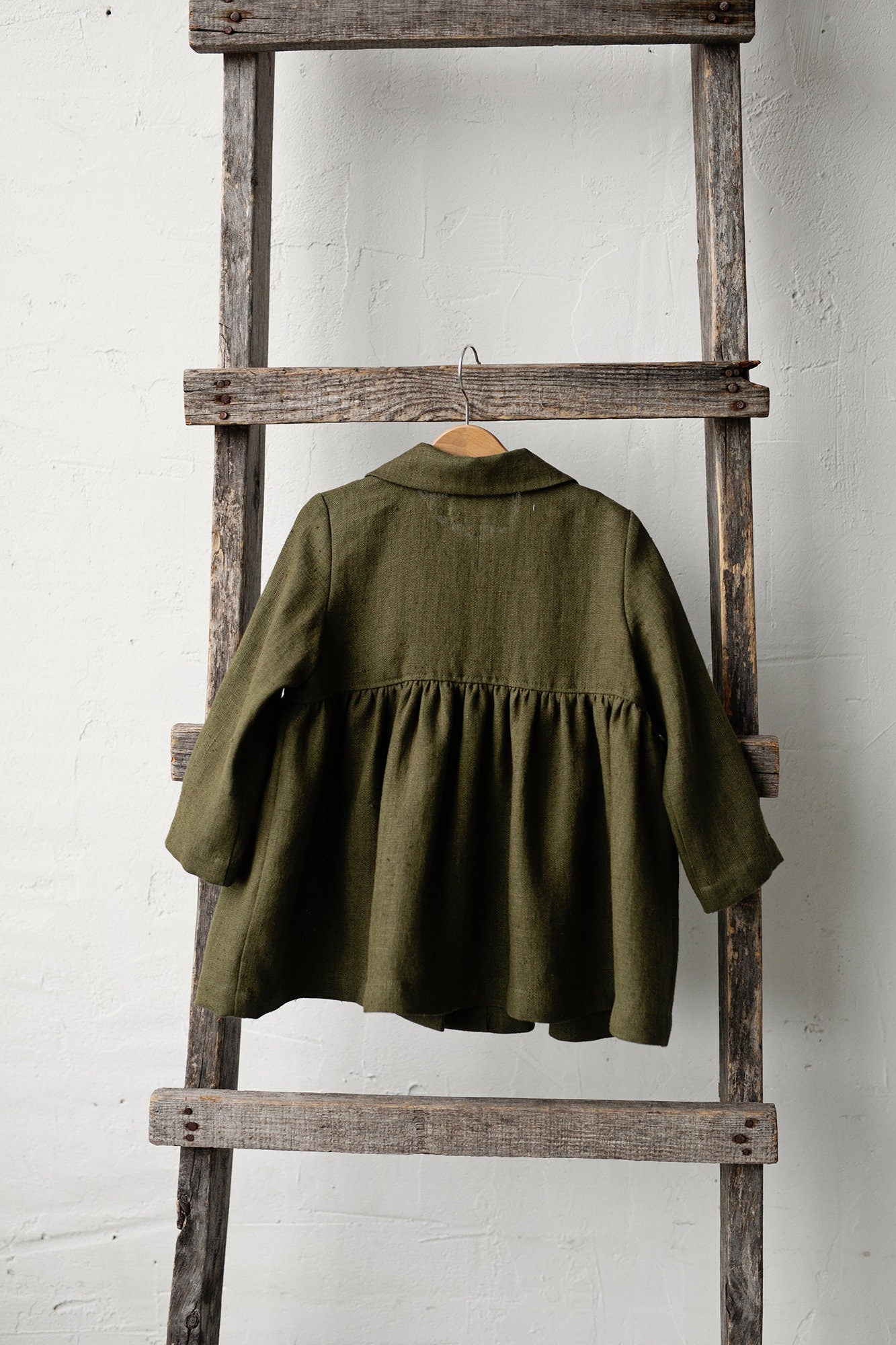 Moss Green Ruffle Linen Coat