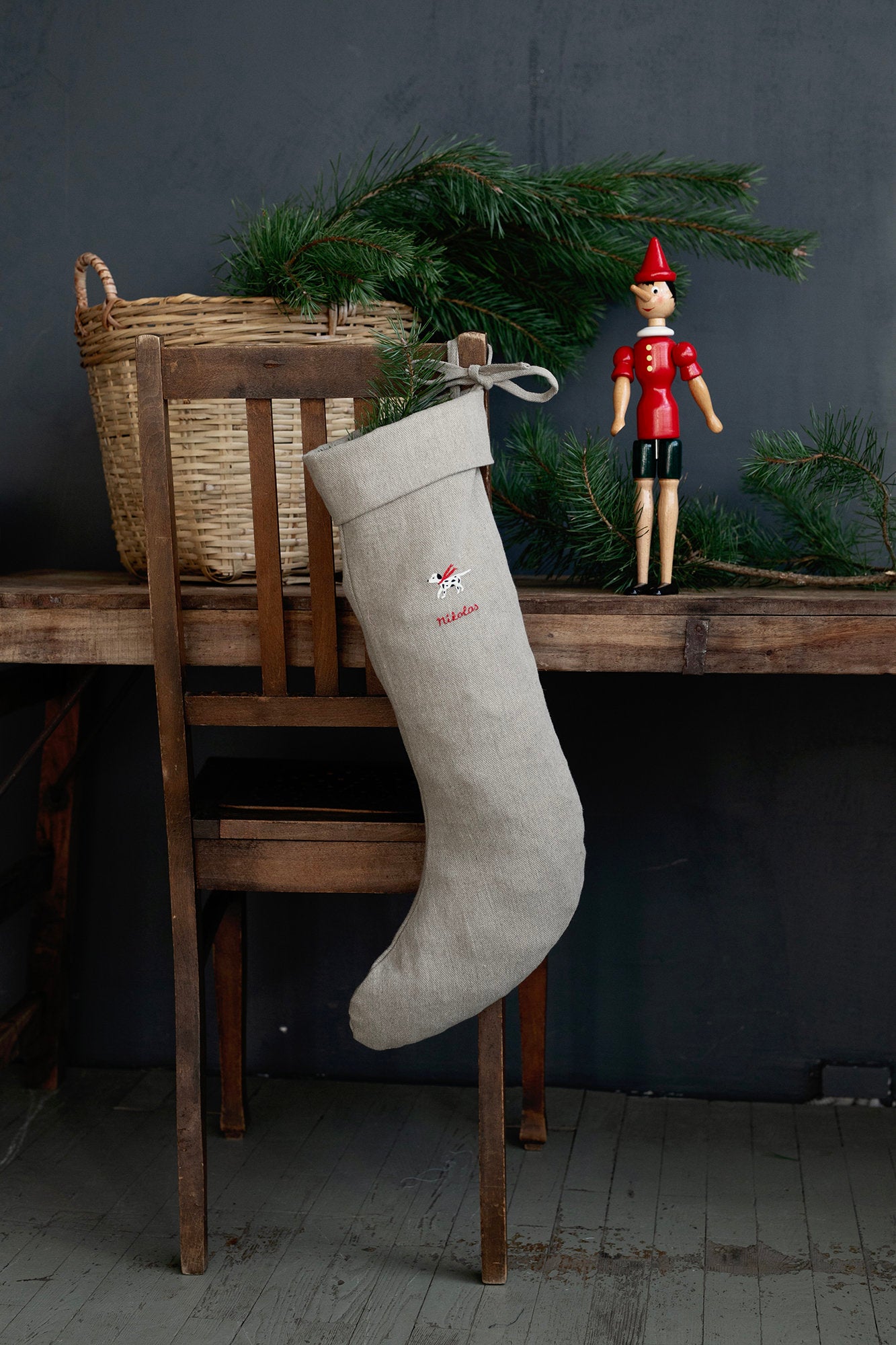 BYT Collections Weihnachtsstrumpf Aus Jute – Fisch-Motiv, Handgefertigt | 40,6 X 20,3 Cm | Naturlook
