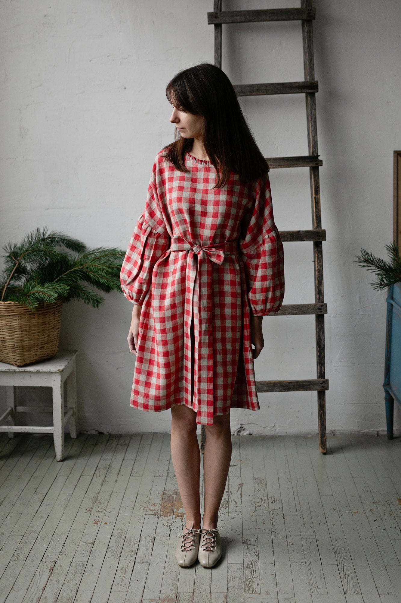 Garden Festive Daisy Linen Dress